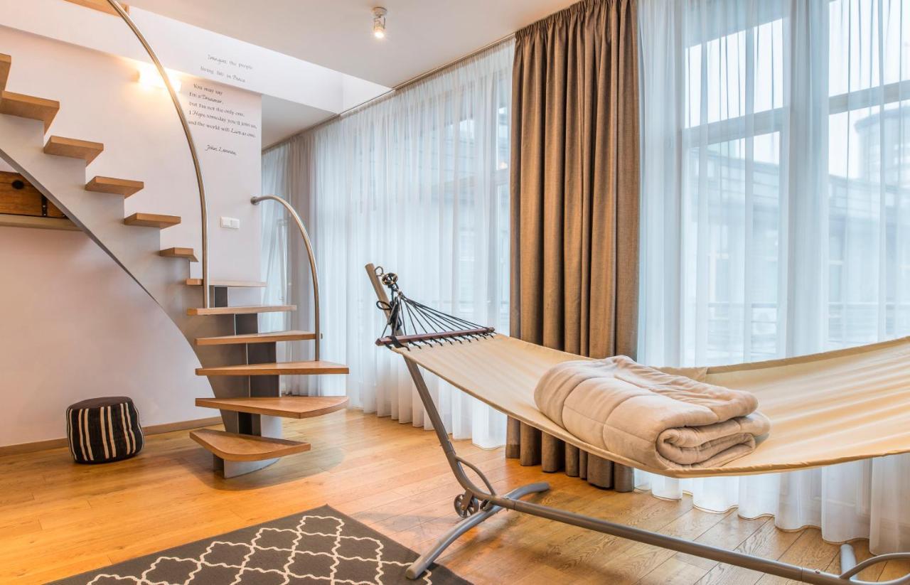 Central 2-Level Penthouse With Terrace And Free Parking Riga Eksteriør bilde