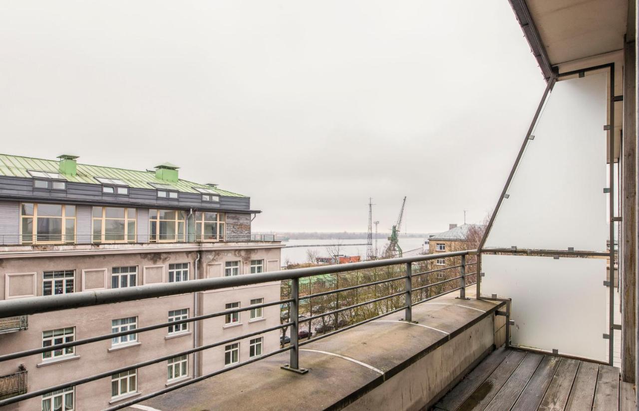 Central 2-Level Penthouse With Terrace And Free Parking Riga Eksteriør bilde