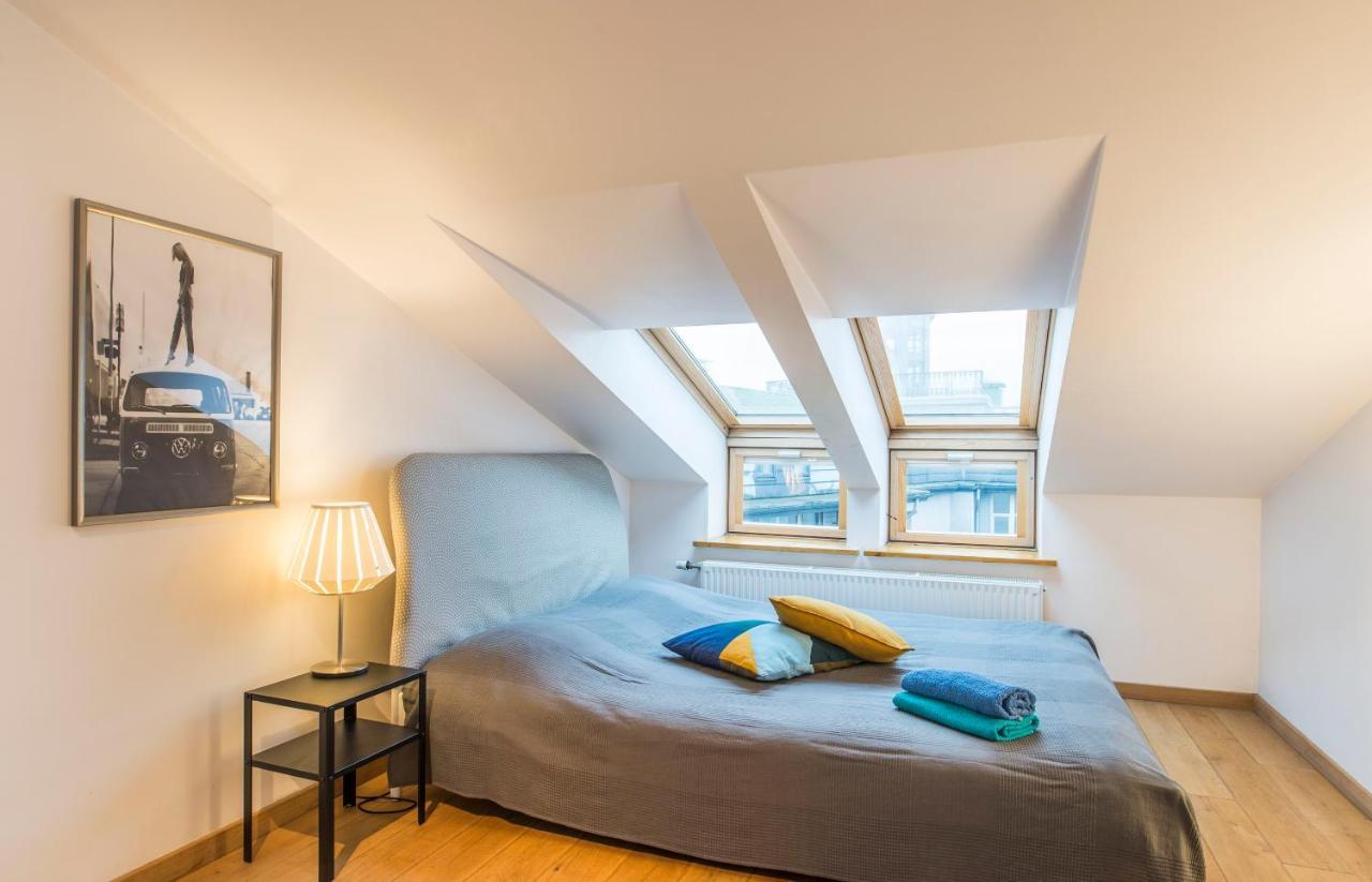 Central 2-Level Penthouse With Terrace And Free Parking Riga Eksteriør bilde