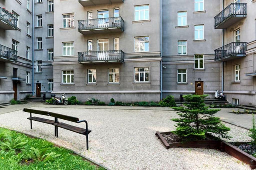 Central 2-Level Penthouse With Terrace And Free Parking Riga Eksteriør bilde
